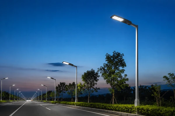 What Is the Lifespan of LED Streetlights